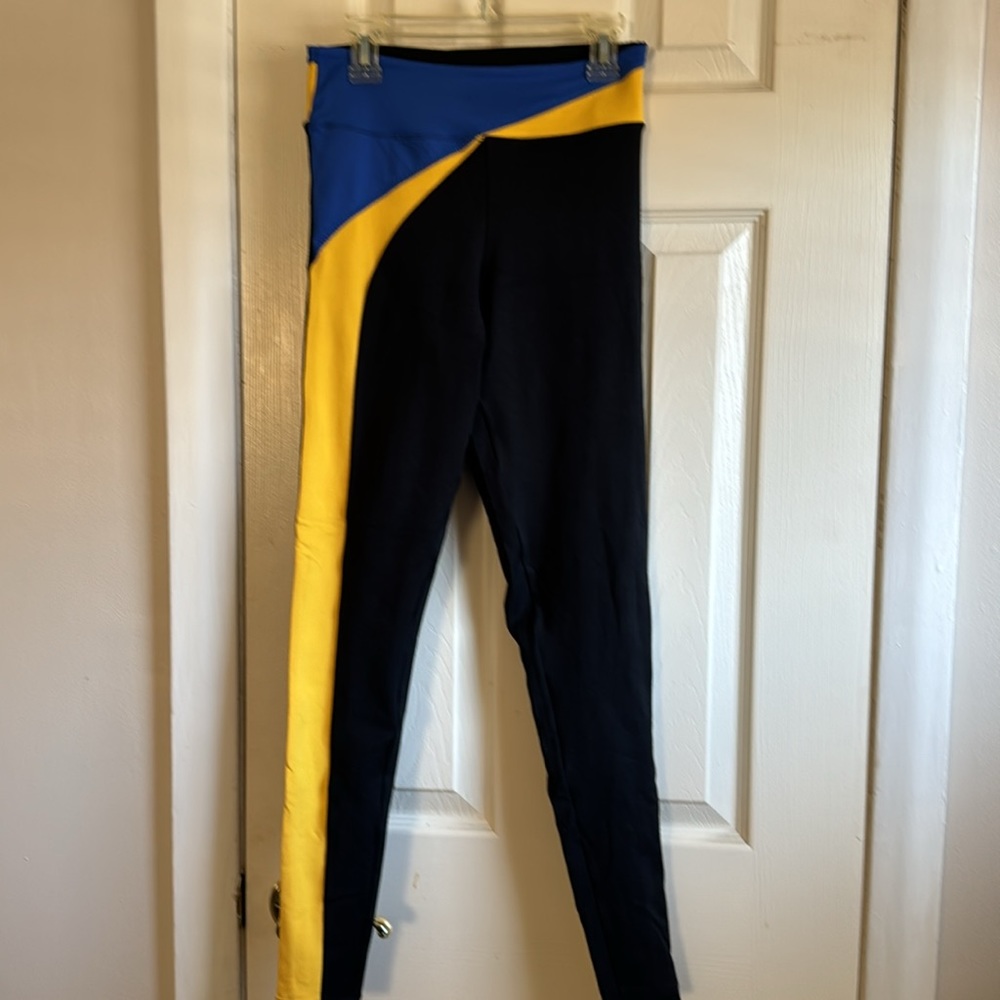 leggings 925 fit size M.